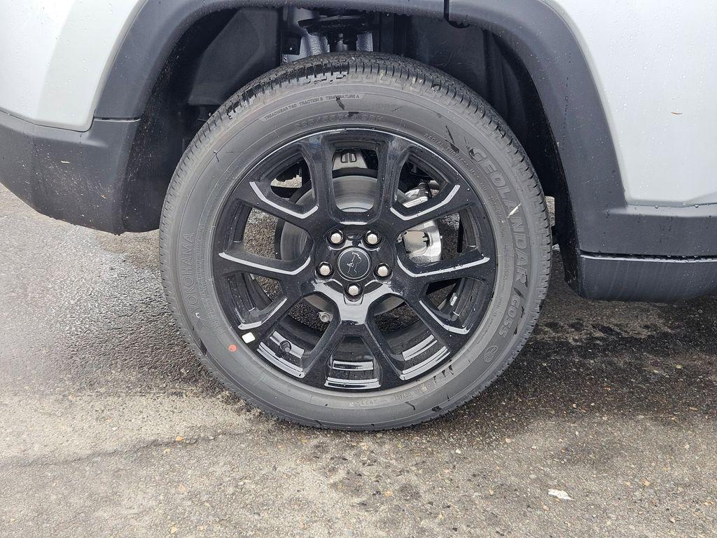 new 2026 Jeep Compass car, priced at $28,580