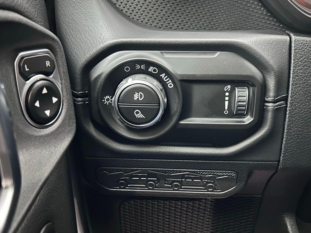 new 2026 Jeep Gladiator car, priced at $54,493