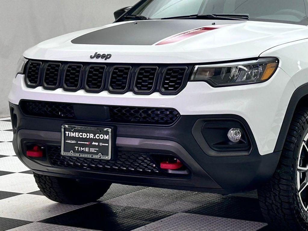 new 2026 Jeep Compass car, priced at $27,998