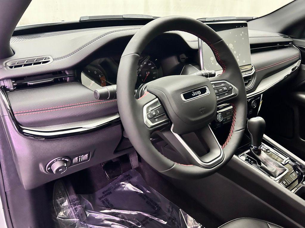 new 2026 Jeep Compass car, priced at $27,998