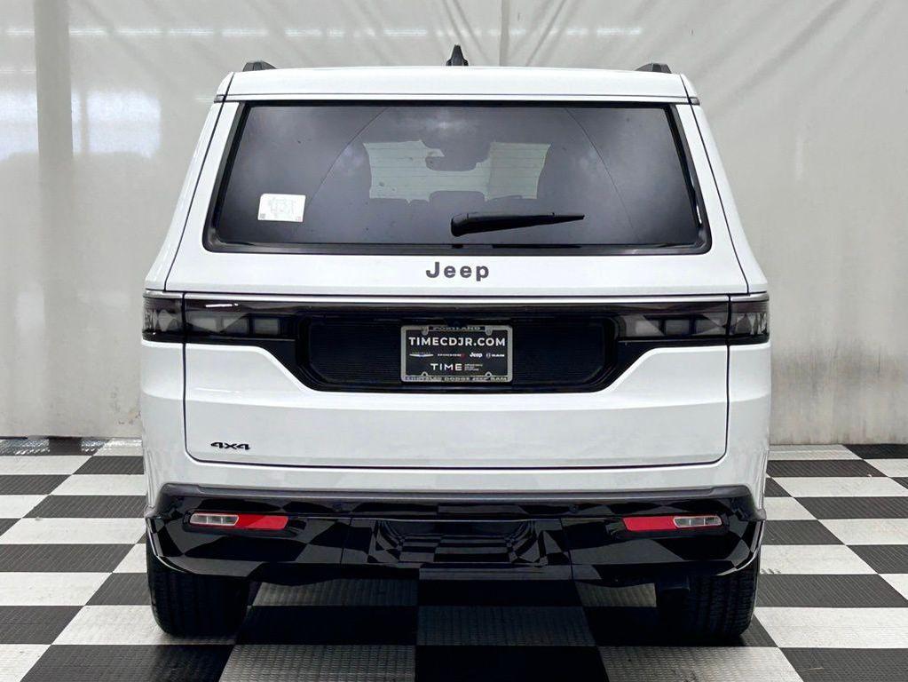 new 2026 Jeep Grand Wagoneer L car, priced at $70,335