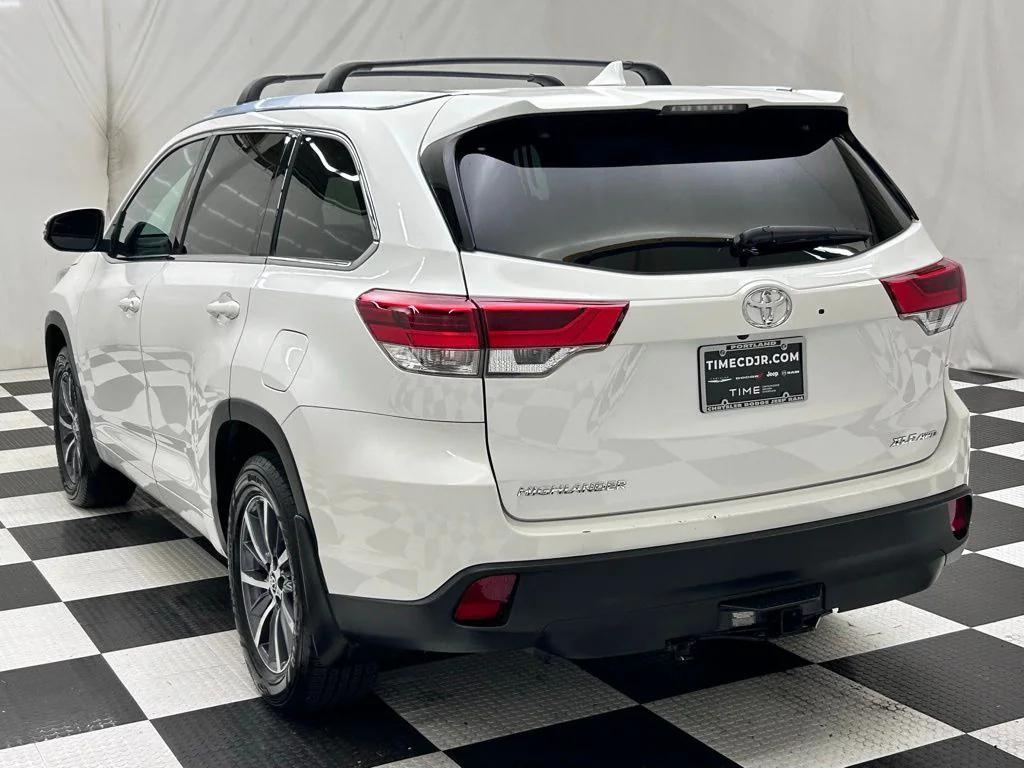 used 2017 Toyota Highlander car, priced at $26,390