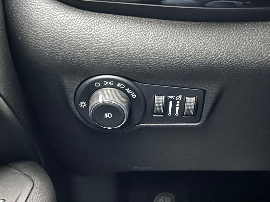 new 2026 Jeep Compass car, priced at $24,563