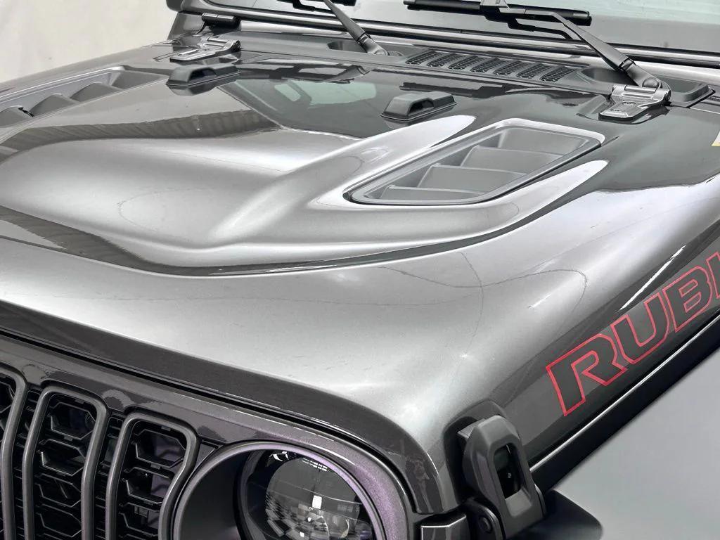 new 2026 Jeep Wrangler car, priced at $48,964