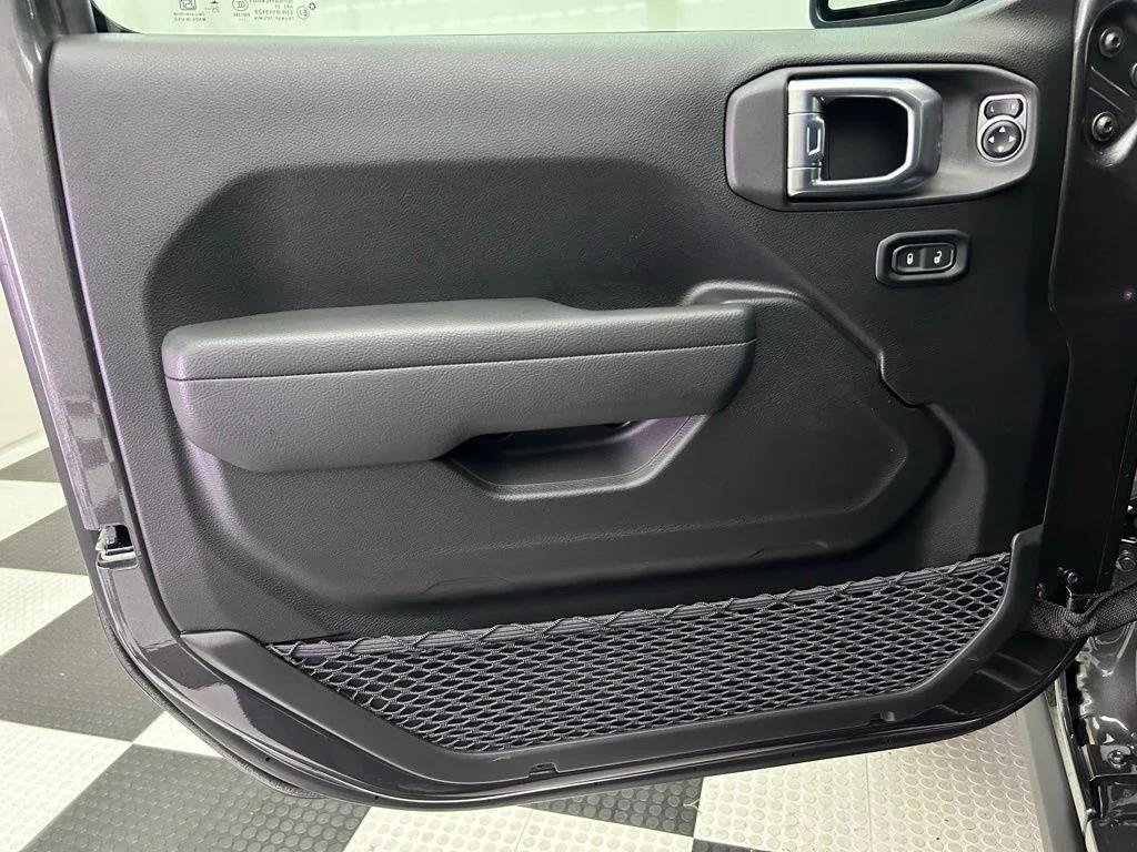 new 2026 Jeep Wrangler car, priced at $48,964