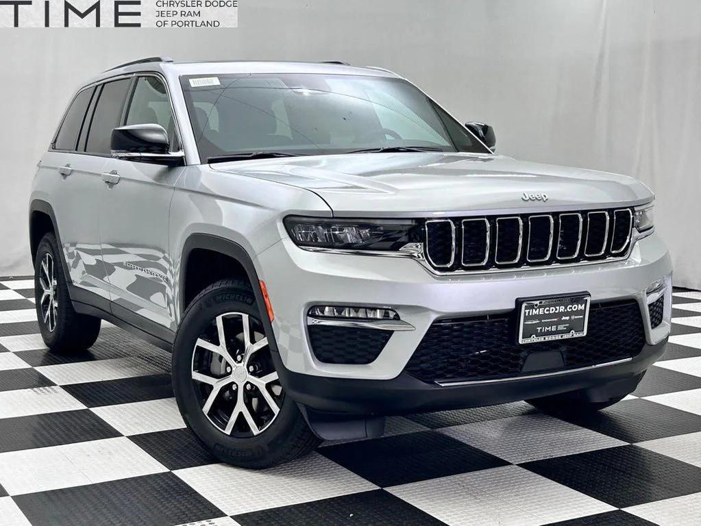 new 2025 Jeep Grand Cherokee car, priced at $38,788