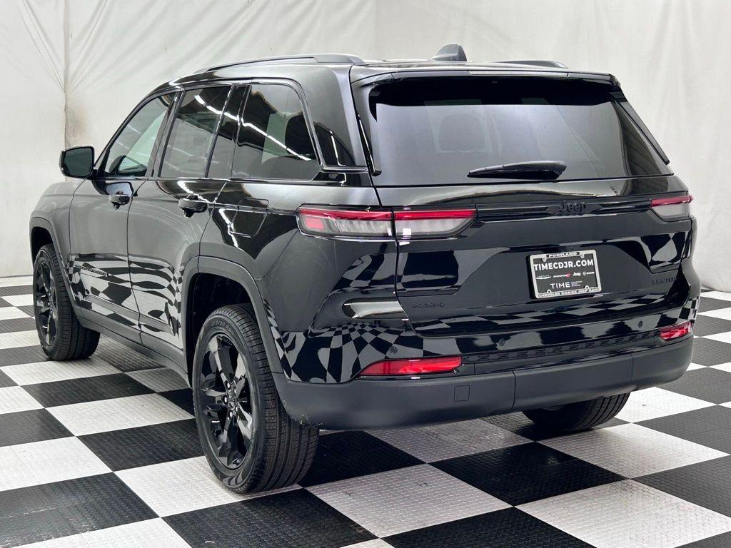 new 2025 Jeep Grand Cherokee car, priced at $46,866