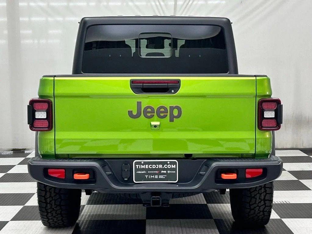 new 2025 Jeep Gladiator car, priced at $42,511