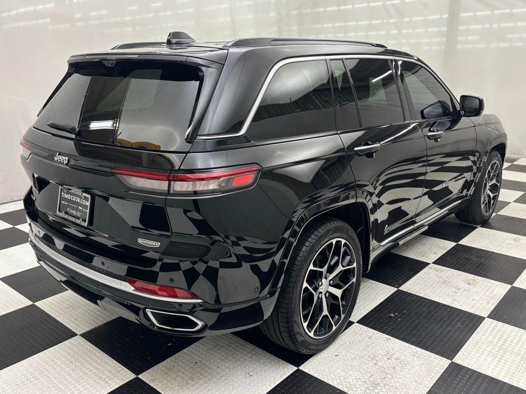 used 2023 Jeep Grand Cherokee car, priced at $41,847