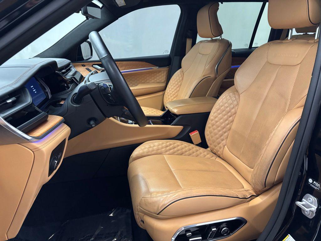 used 2023 Jeep Grand Cherokee car, priced at $41,847