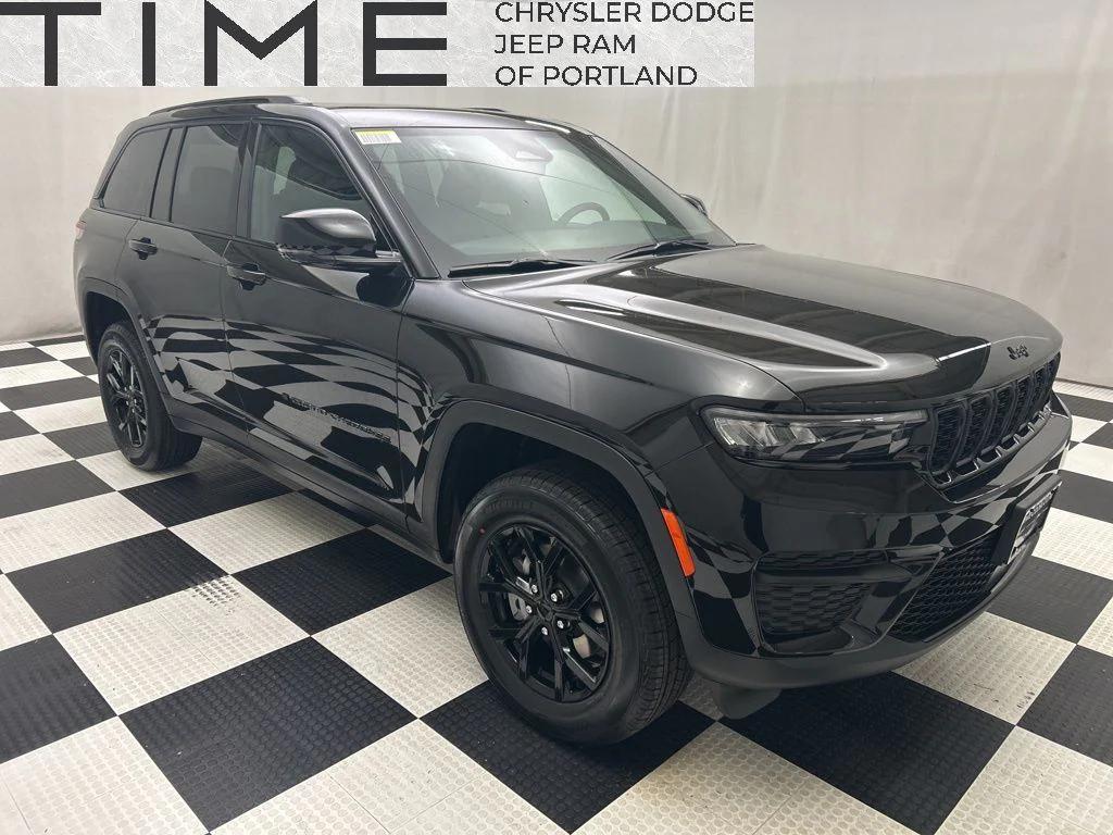 new 2025 Jeep Grand Cherokee car, priced at $38,558
