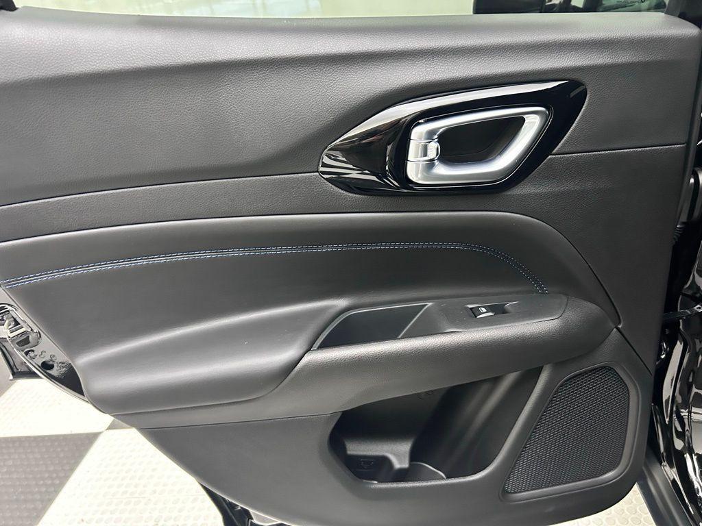 new 2026 Jeep Compass car, priced at $27,063