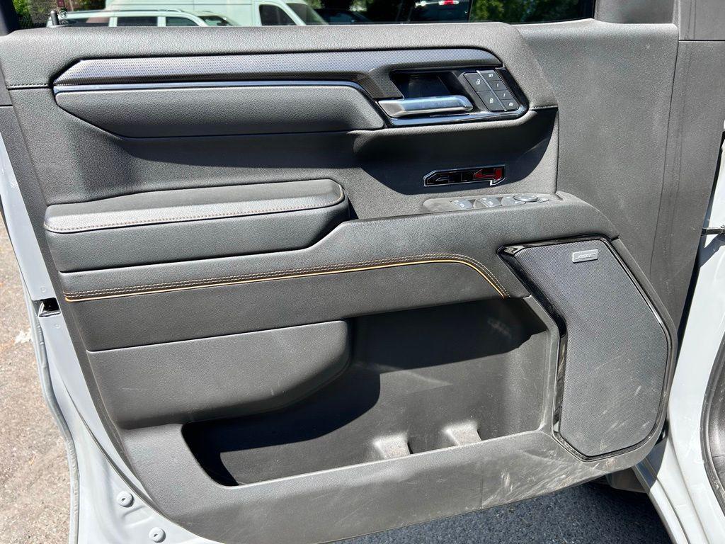 used 2025 GMC Sierra 1500 car, priced at $48,338