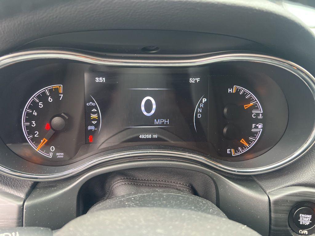 used 2021 Jeep Grand Cherokee car, priced at $24,990