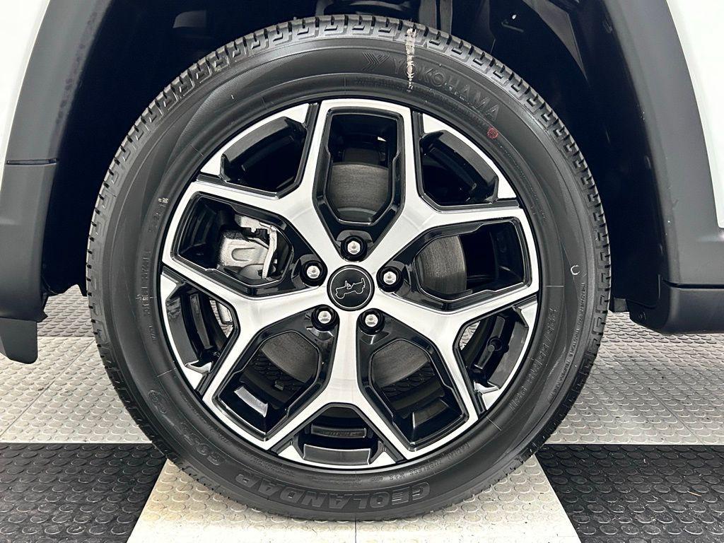 new 2026 Jeep Compass car, priced at $27,498