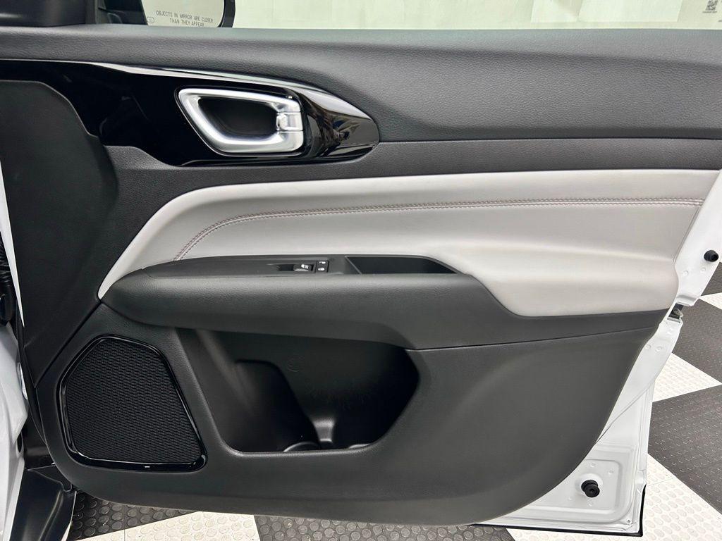 new 2026 Jeep Compass car, priced at $27,498