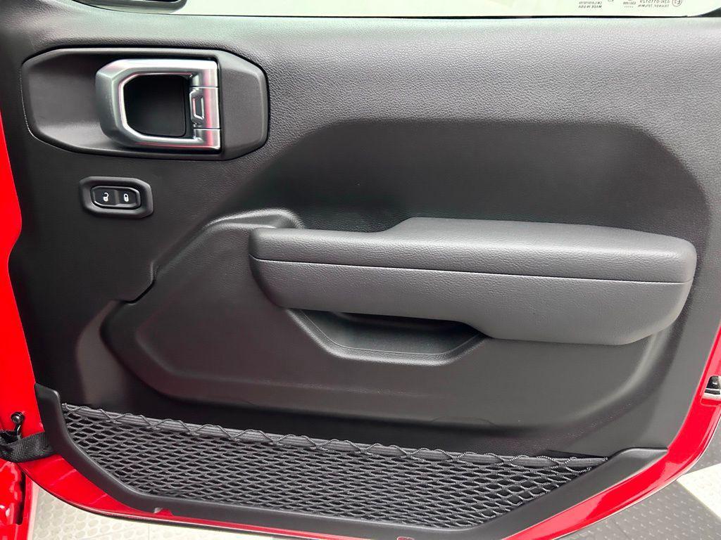 new 2026 Jeep Wrangler car, priced at $47,208