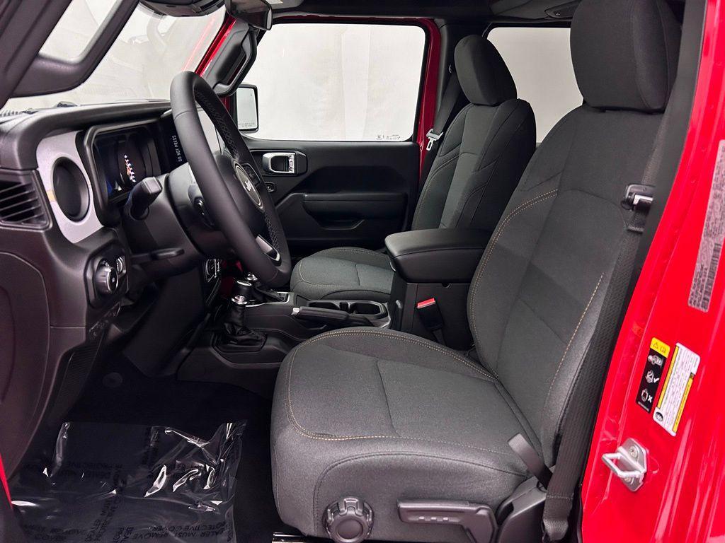 new 2026 Jeep Wrangler car, priced at $47,208