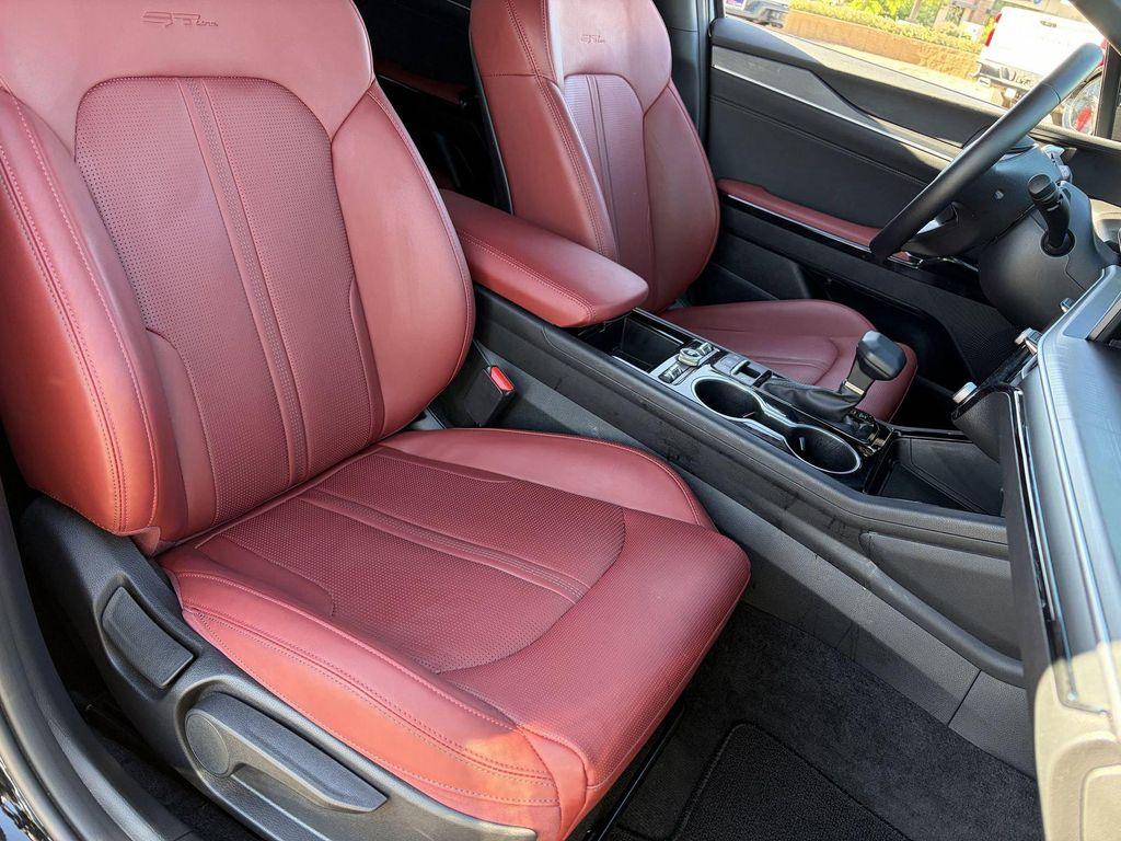 used 2026 Kia K5 car, priced at $28,564
