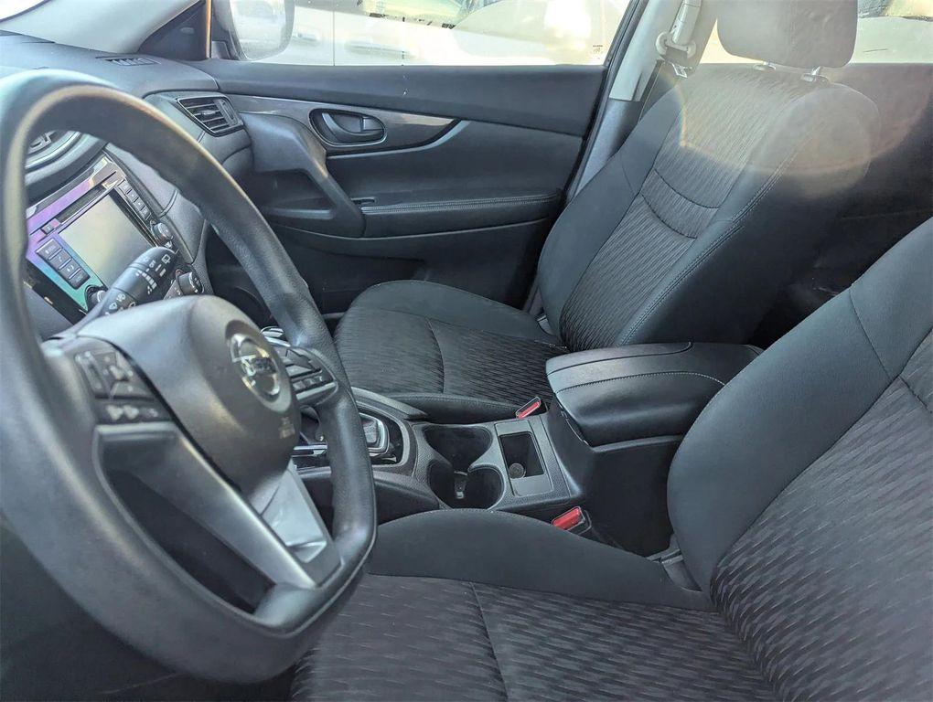 used 2019 Nissan Rogue car, priced at $9,956