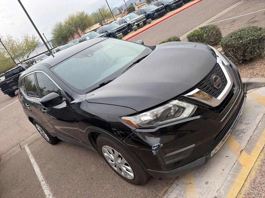 used 2019 Nissan Rogue car, priced at $9,956