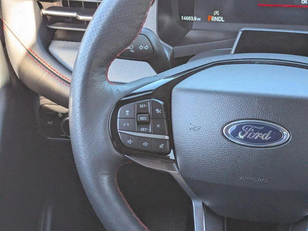 used 2025 Ford Explorer car, priced at $37,919