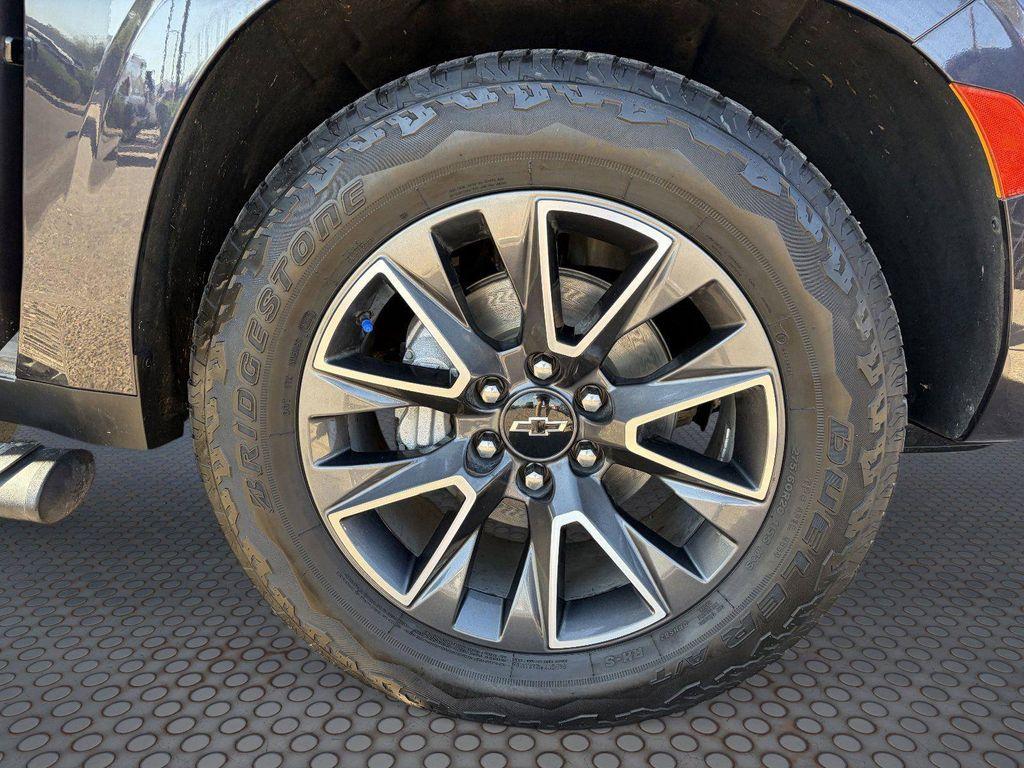 used 2024 Chevrolet Tahoe car, priced at $61,998