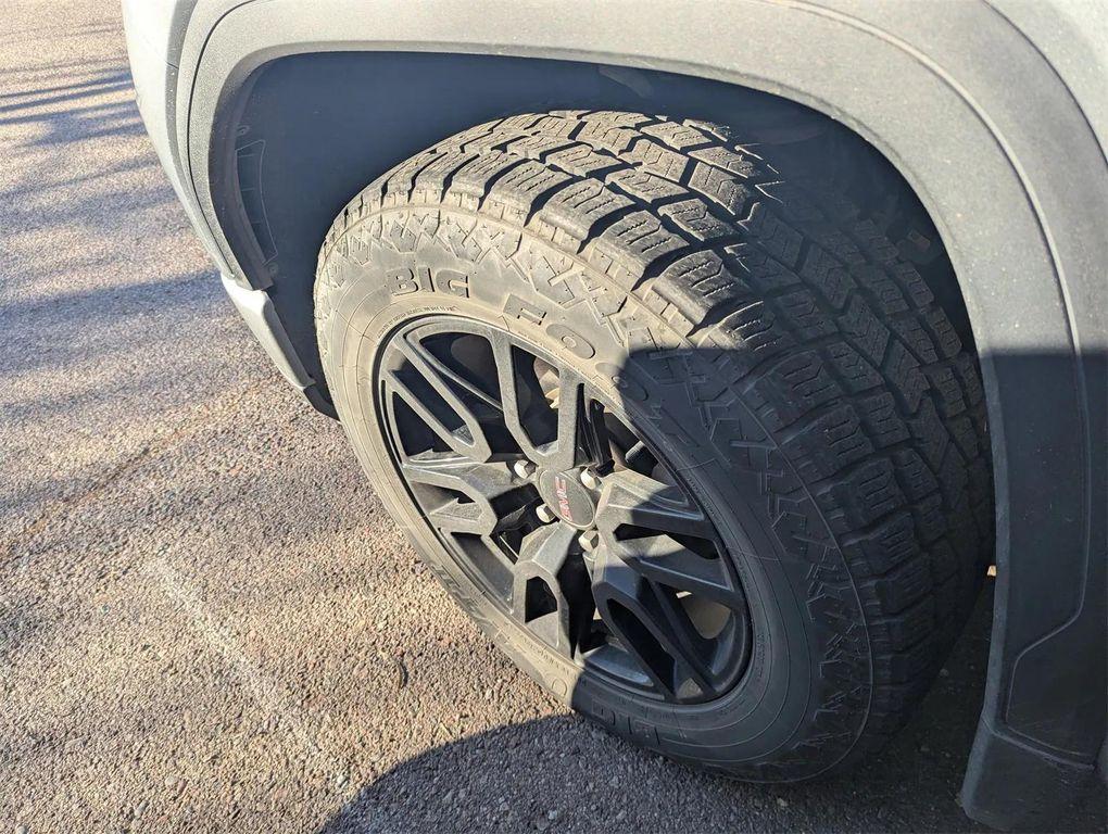 used 2024 GMC Sierra 1500 car, priced at $40,696