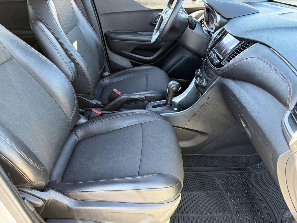 used 2022 Chevrolet Trax car, priced at $15,957