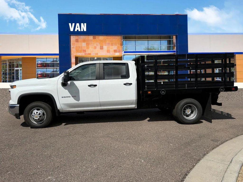 new 2024 Chevrolet Silverado 3500 car, priced at $50,403