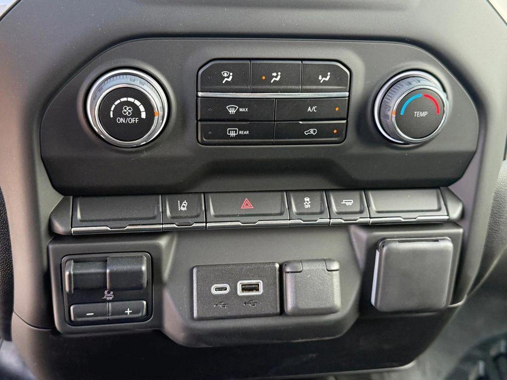 new 2024 Chevrolet Silverado 3500 car, priced at $52,403