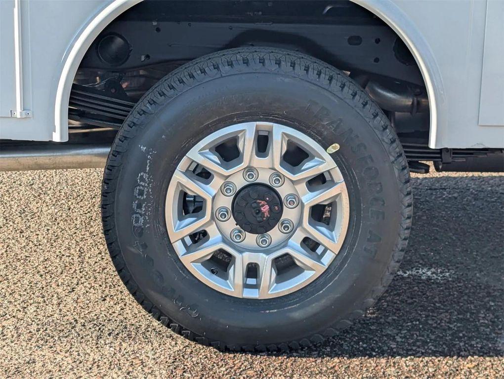 new 2026 GMC Sierra 2500 car, priced at $48,288