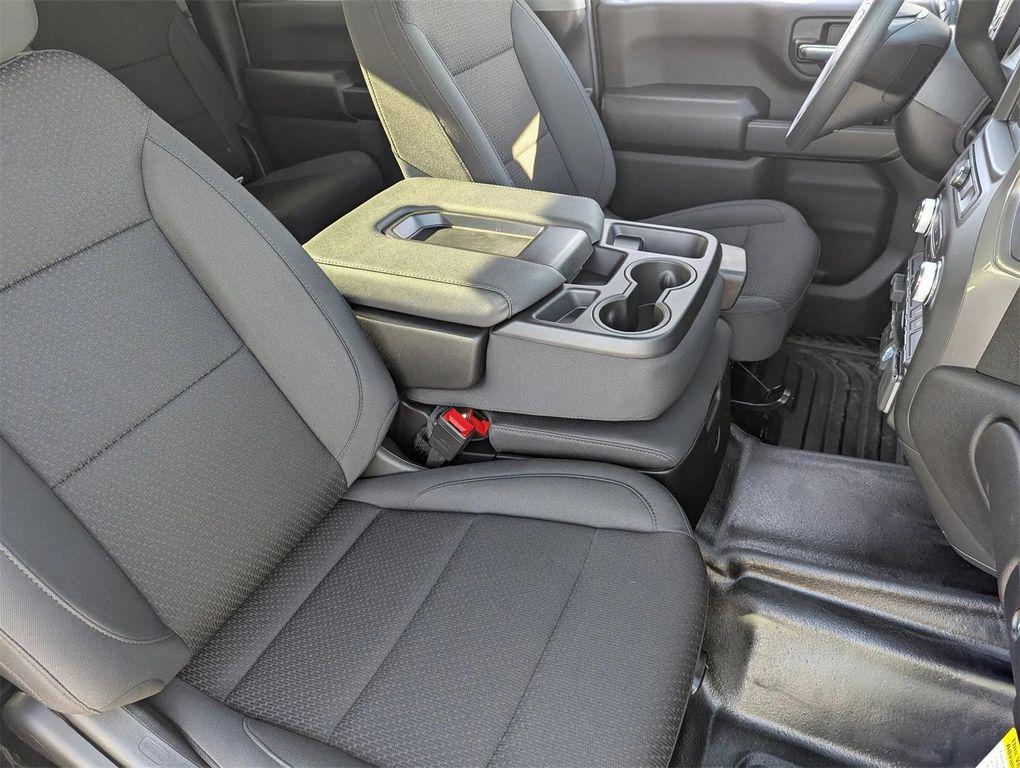 new 2026 GMC Sierra 2500 car, priced at $48,288