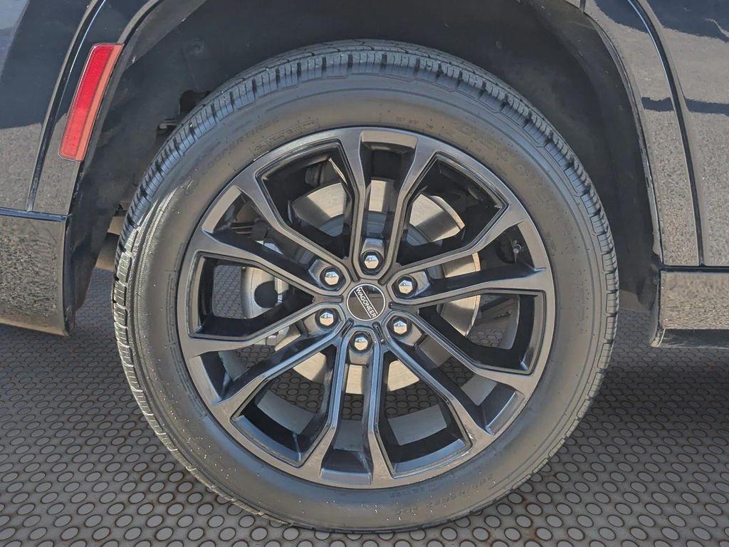 used 2023 Jeep Grand Wagoneer car, priced at $50,998