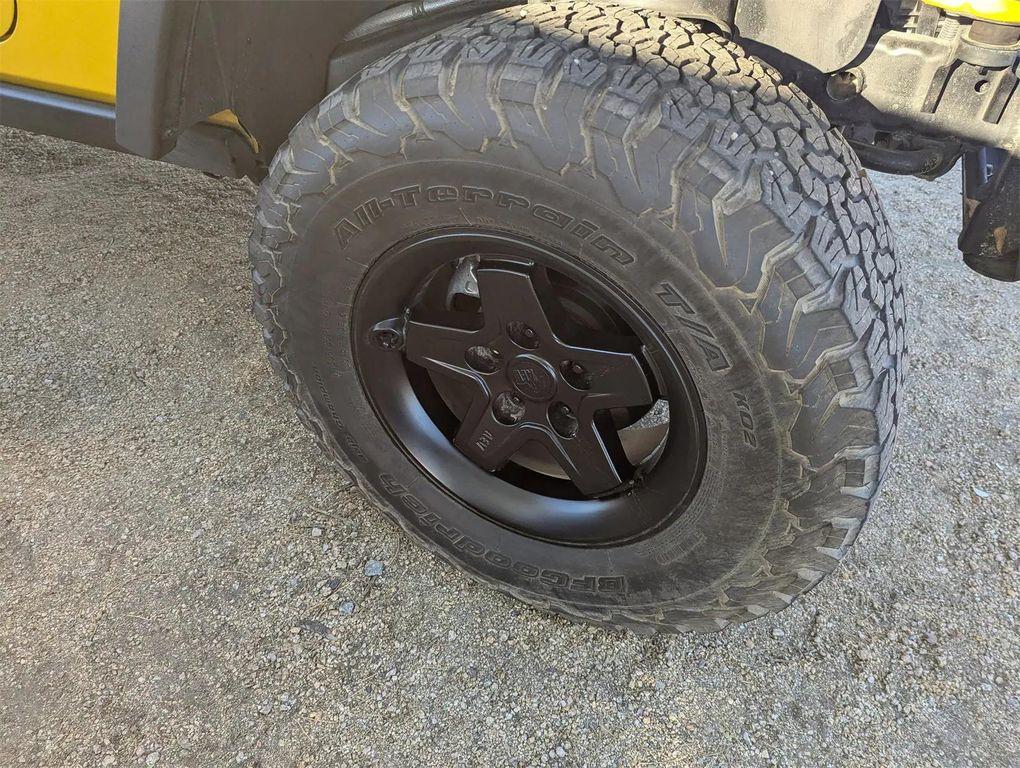 used 2015 Jeep Wrangler Unlimited car, priced at $21,899