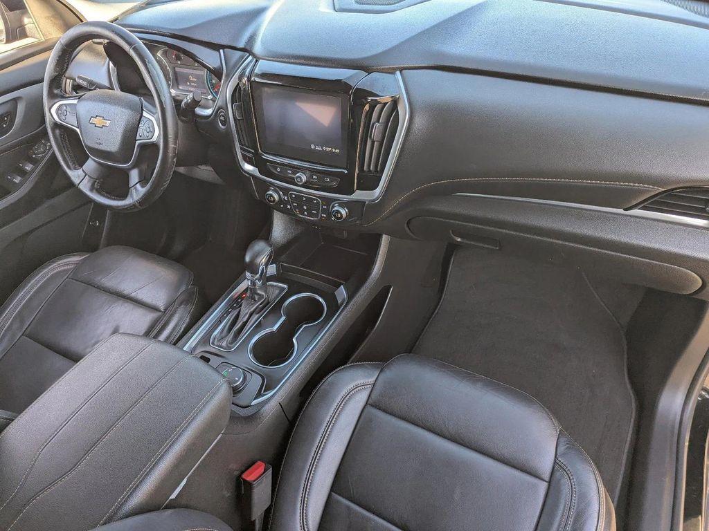 used 2021 Chevrolet Traverse car, priced at $13,457