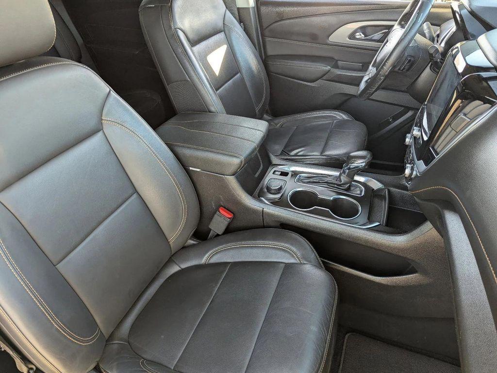 used 2021 Chevrolet Traverse car, priced at $13,457