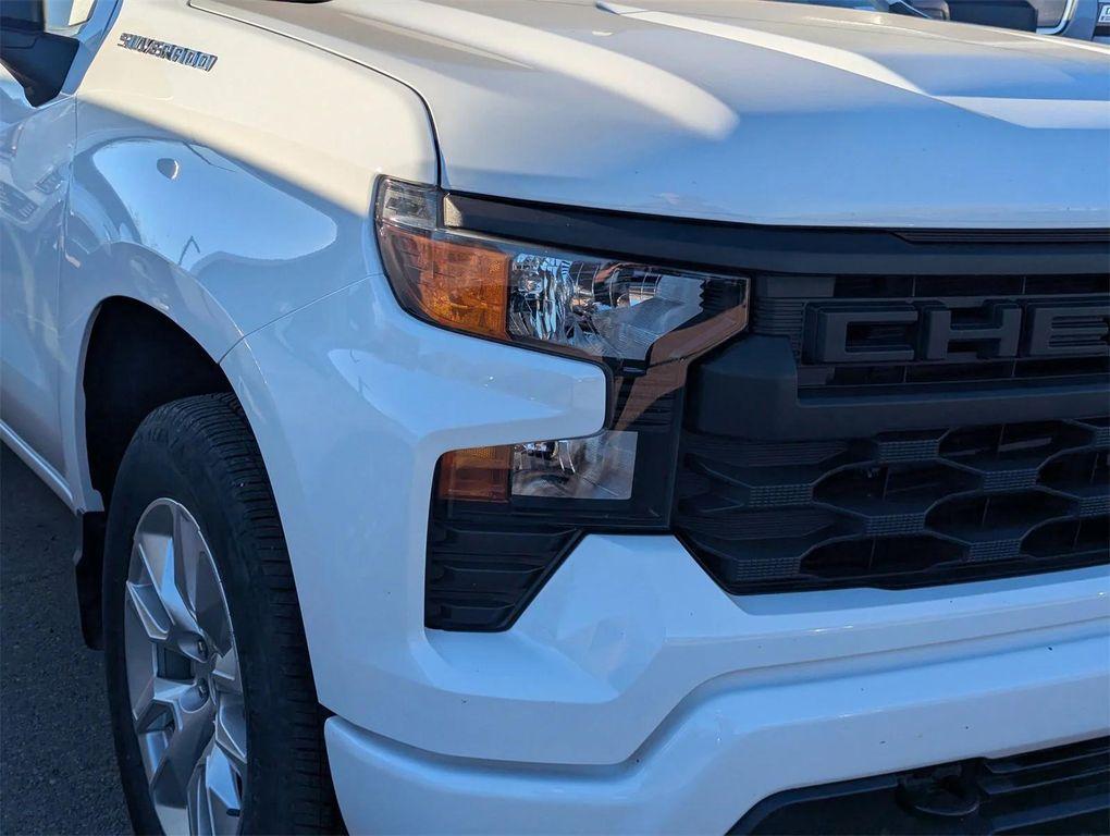 used 2024 Chevrolet Silverado 1500 car, priced at $30,517