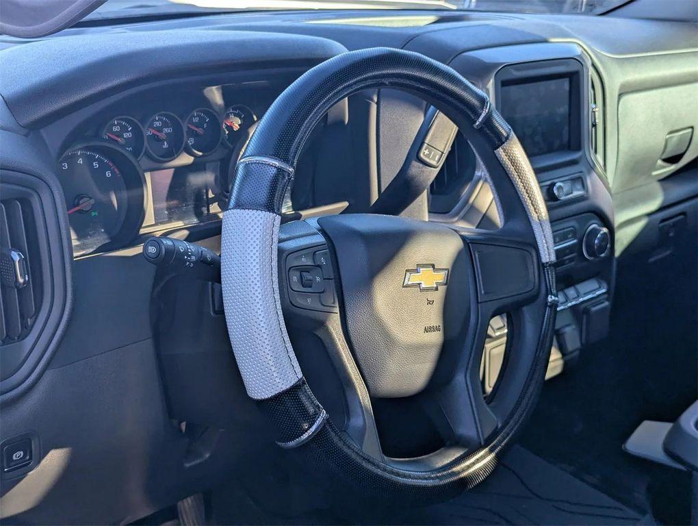 used 2024 Chevrolet Silverado 1500 car, priced at $30,517