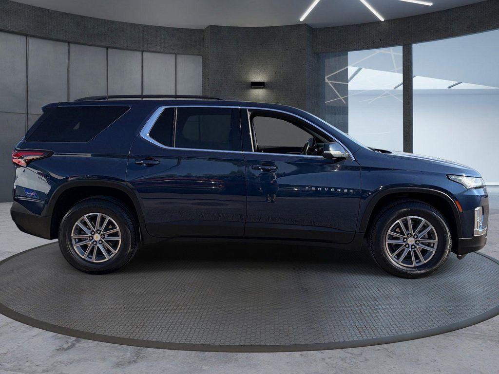 used 2023 Chevrolet Traverse car, priced at $28,056