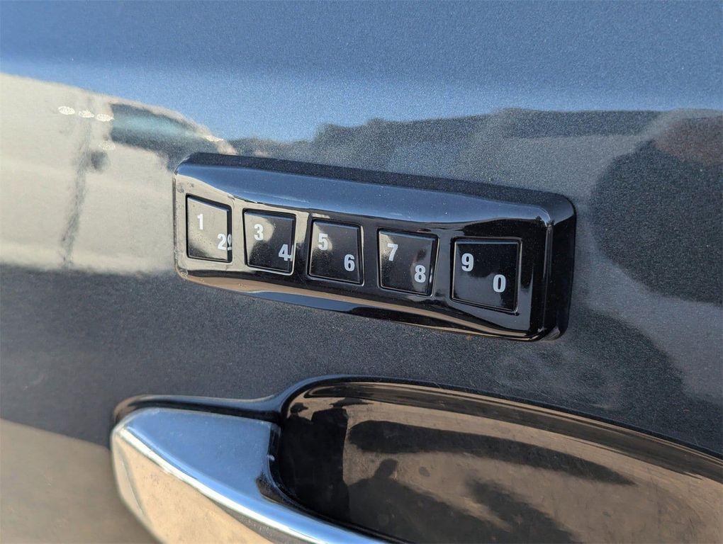 used 2021 GMC Canyon car, priced at $28,956