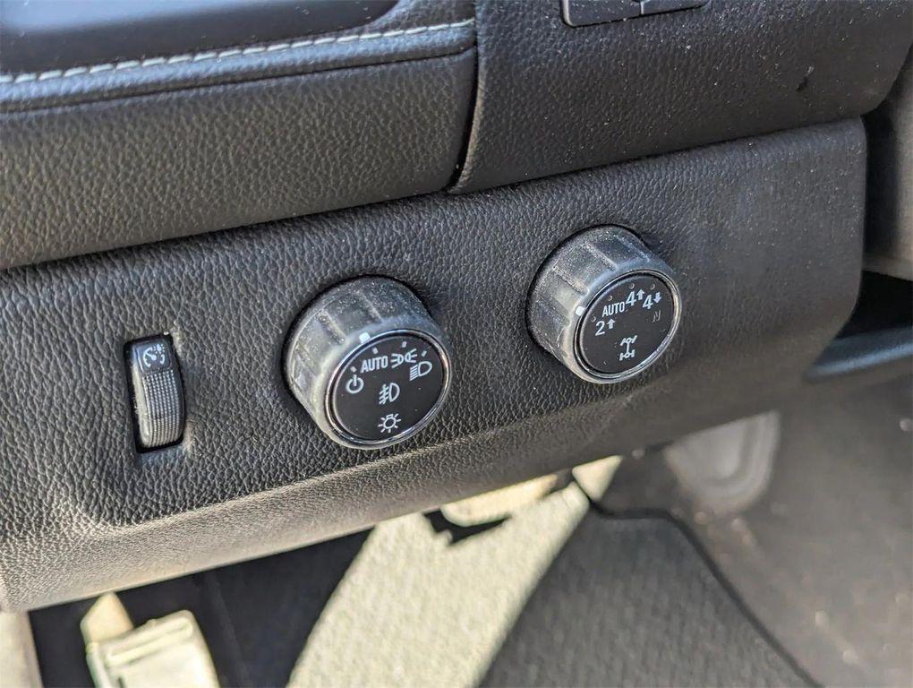 used 2021 GMC Canyon car, priced at $28,956