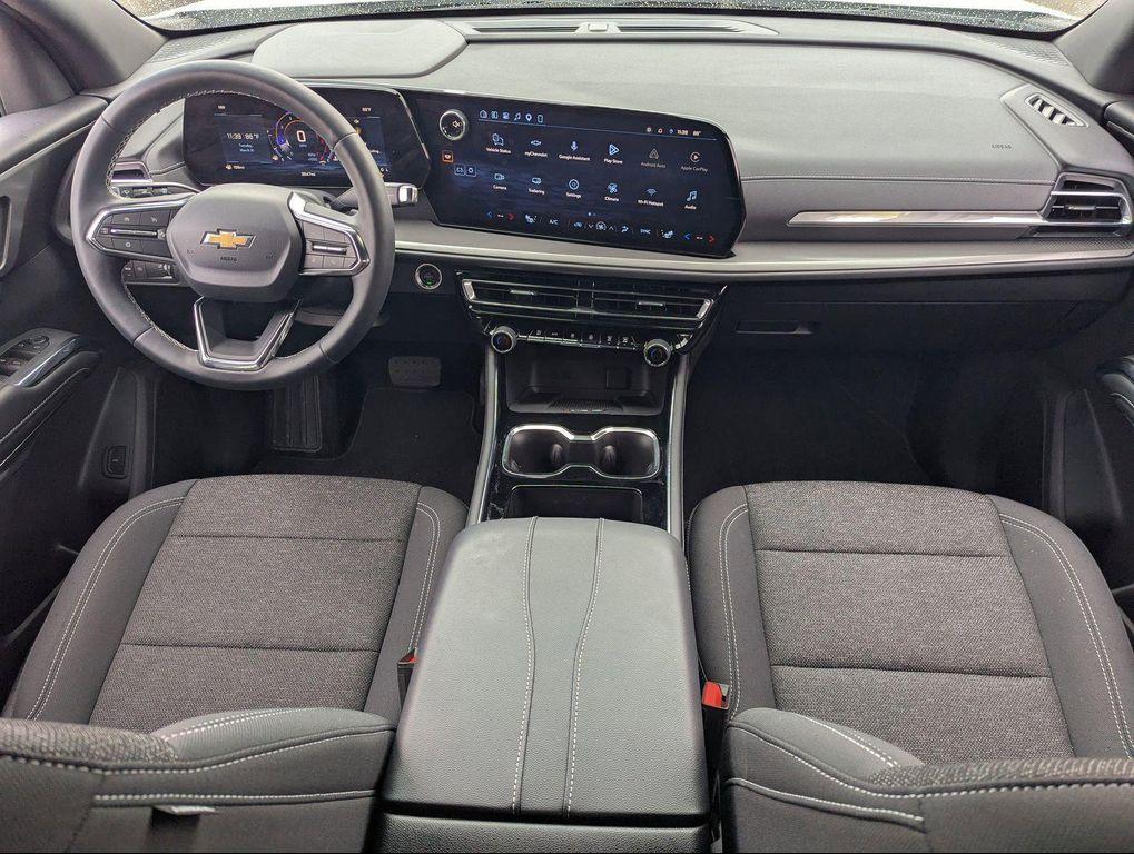 used 2026 Chevrolet Traverse car, priced at $37,372