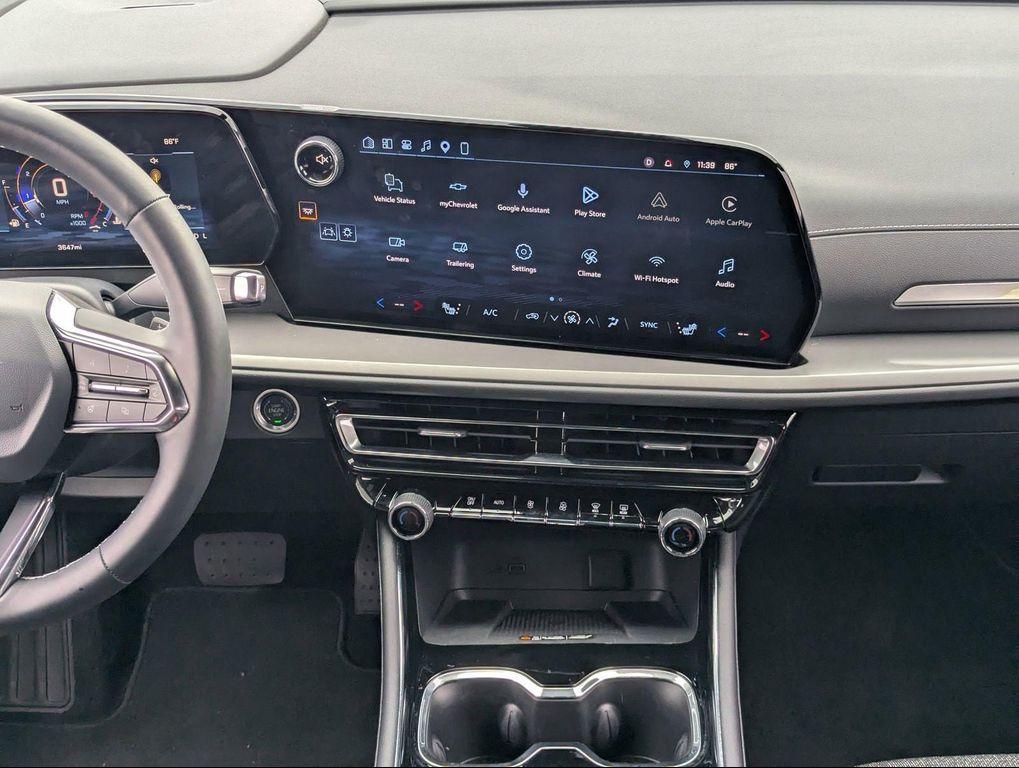 used 2026 Chevrolet Traverse car, priced at $37,372