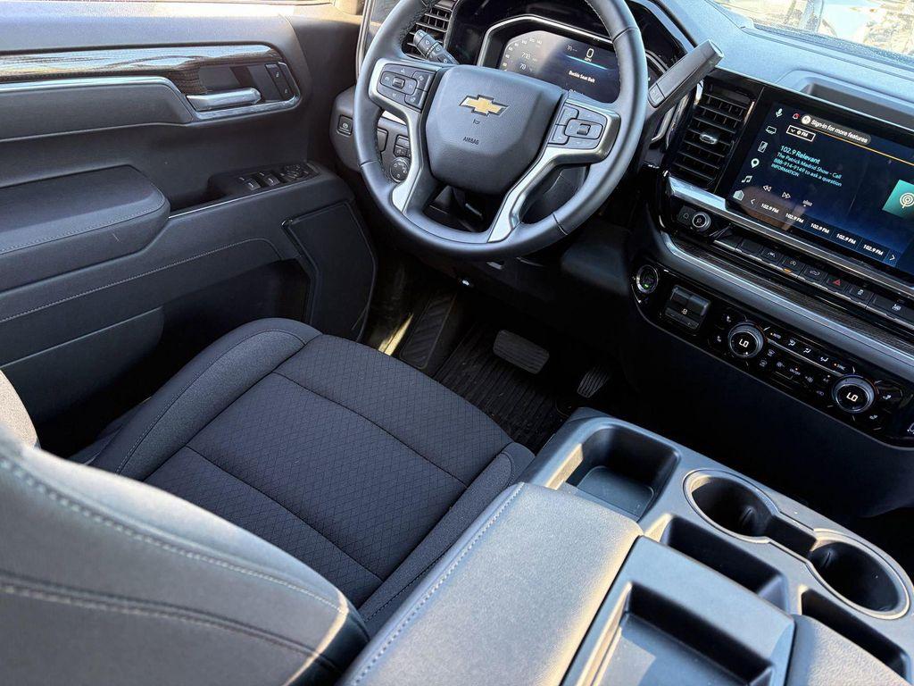 new 2026 Chevrolet Silverado 1500 car, priced at $44,750