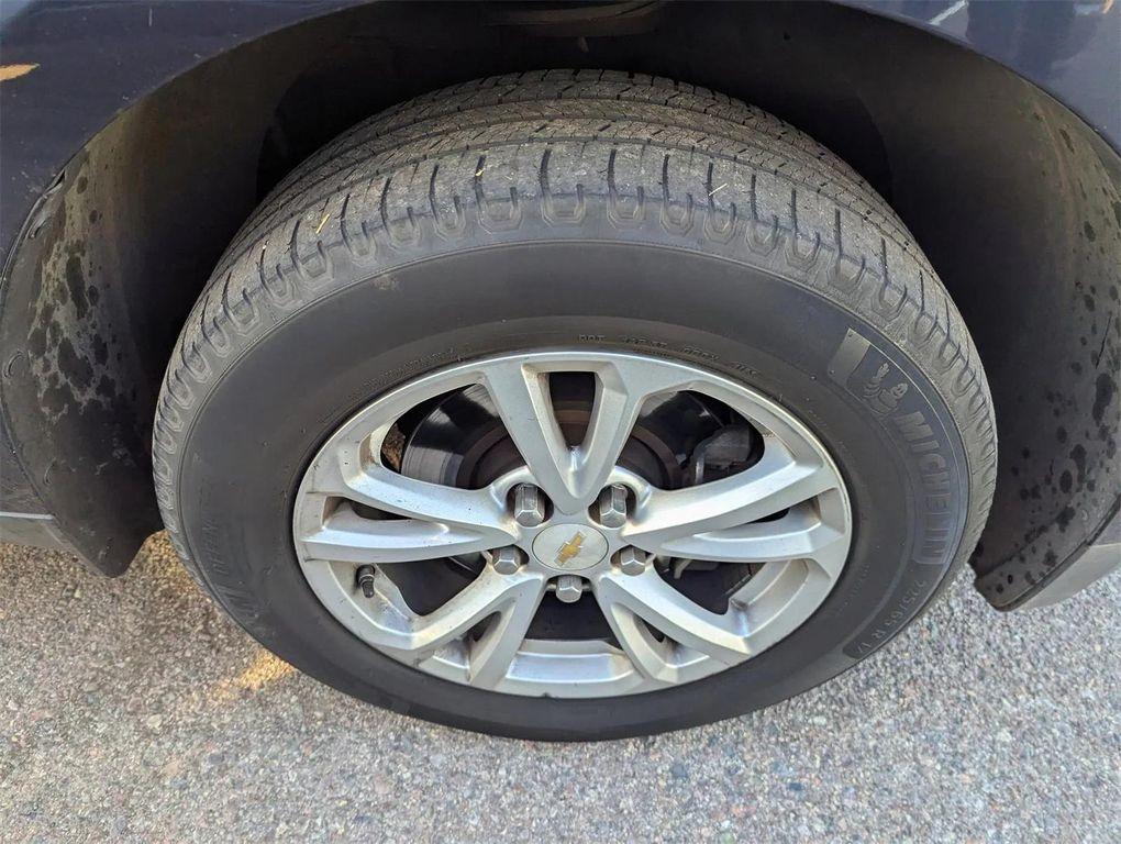 used 2017 Chevrolet Equinox car, priced at $7,775