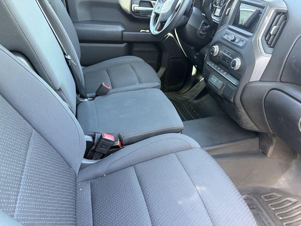 used 2025 GMC Sierra 1500 car, priced at $36,998