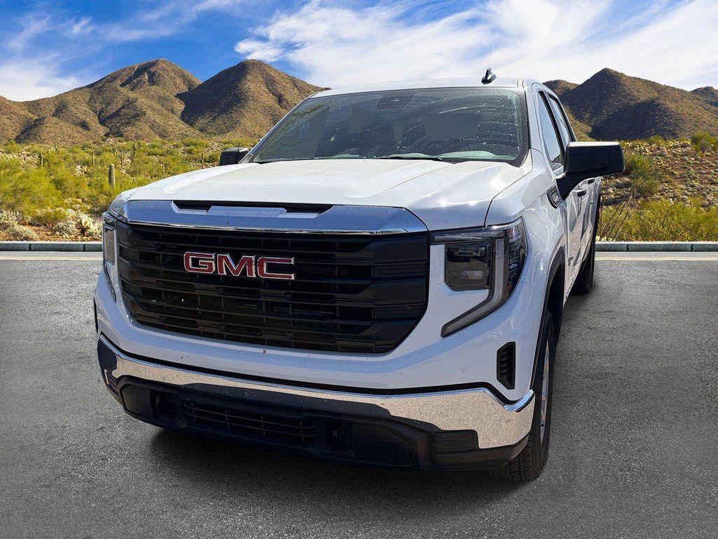 used 2025 GMC Sierra 1500 car, priced at $36,998