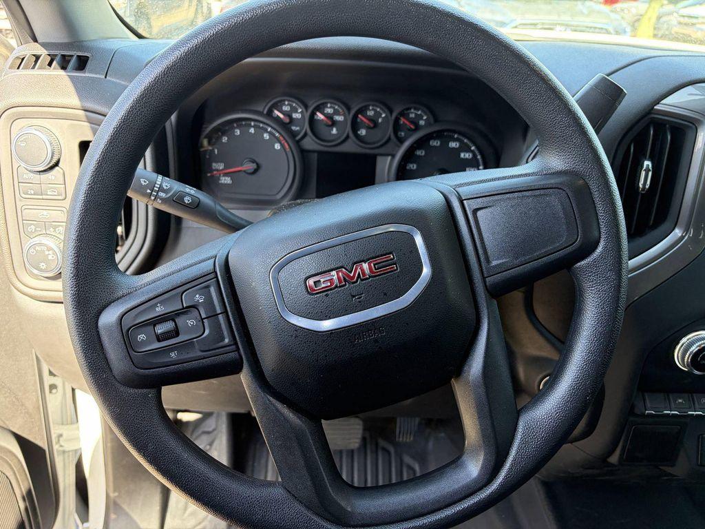 used 2025 GMC Sierra 1500 car, priced at $36,998