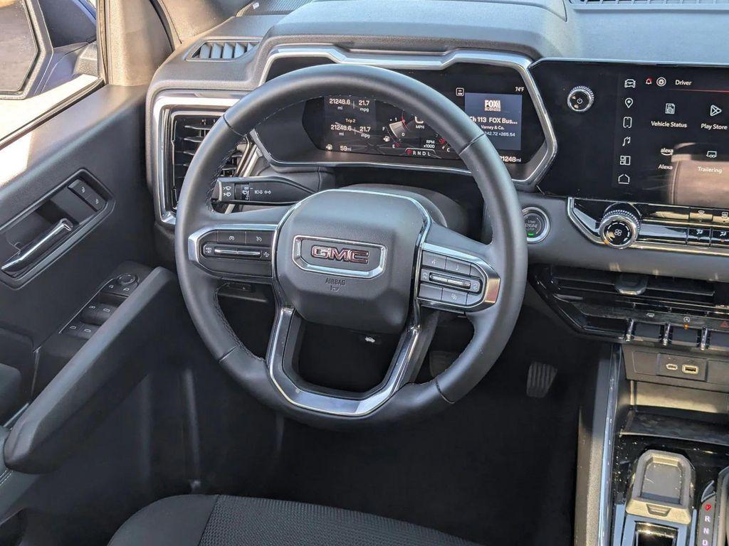 used 2025 GMC Canyon car, priced at $33,260